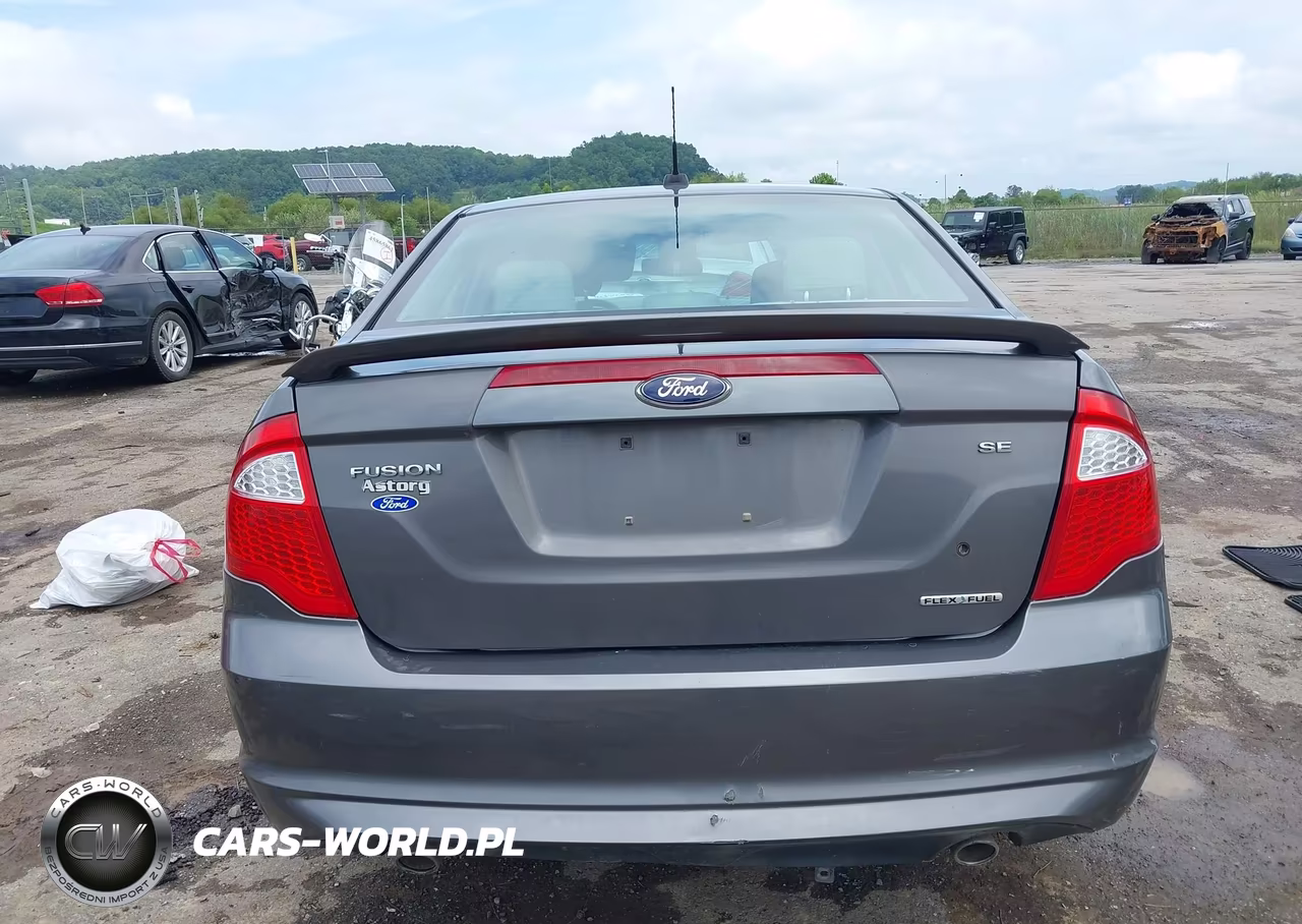 2012 Ford Fusion Se VIN:3FAHP0HG9CR331511 - 17