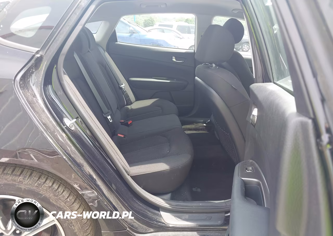 2019 Kia Optima Lx VIN:5XXGT4L3XKG359036 - 8