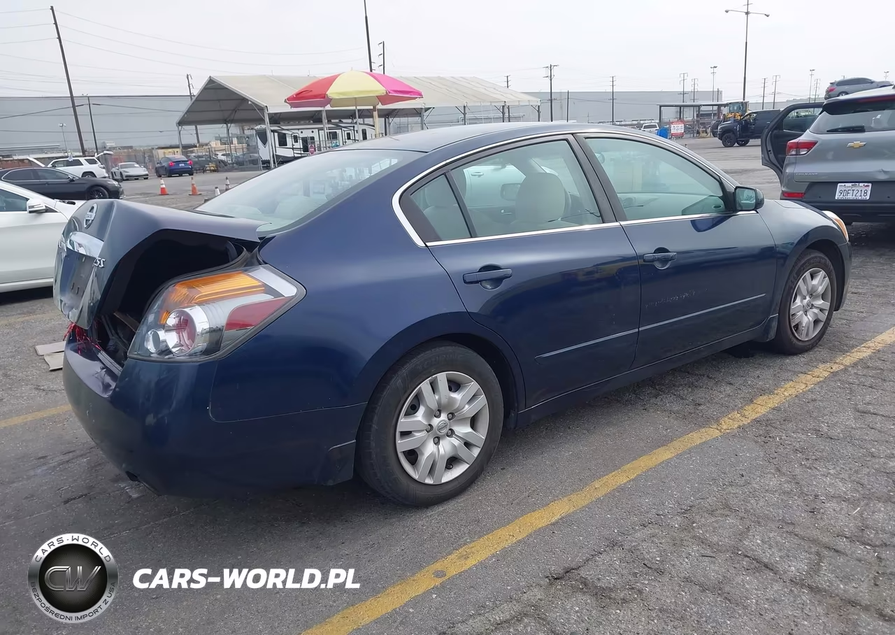 2010 Nissan Altima 2.5 S VIN:1N4AL2AP0AN556614 - 4