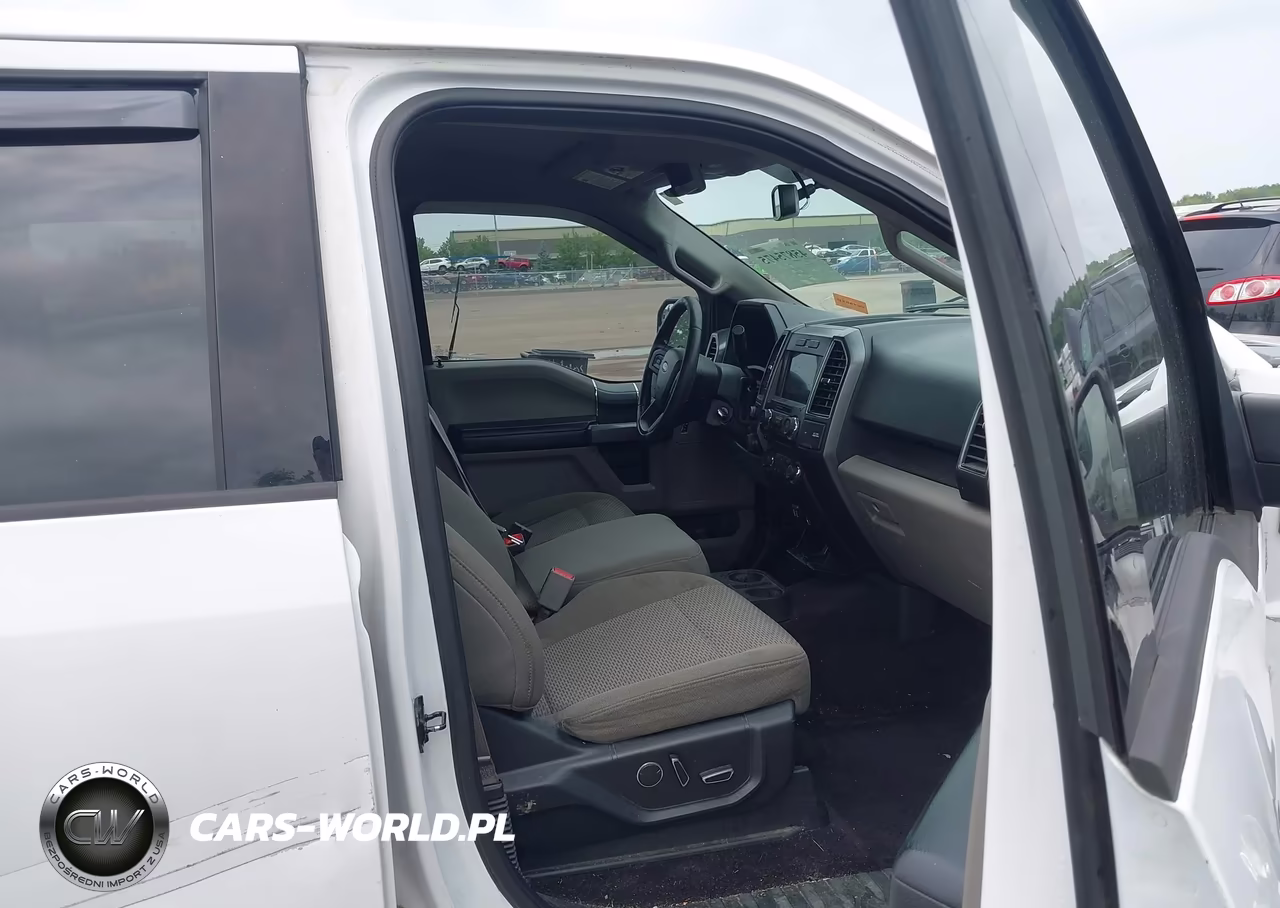 2017 Ford F-150 Xlt VIN:1FTEW1CPXHKD52666 - 5