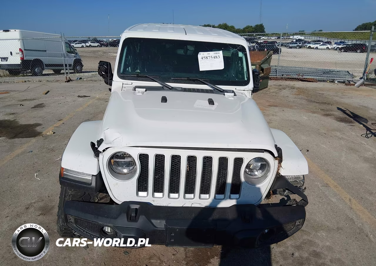 2018 Jeep Wrangler Unlimited Sahara 4X4 VIN:1C4HJXEGXJW110843 - 13
