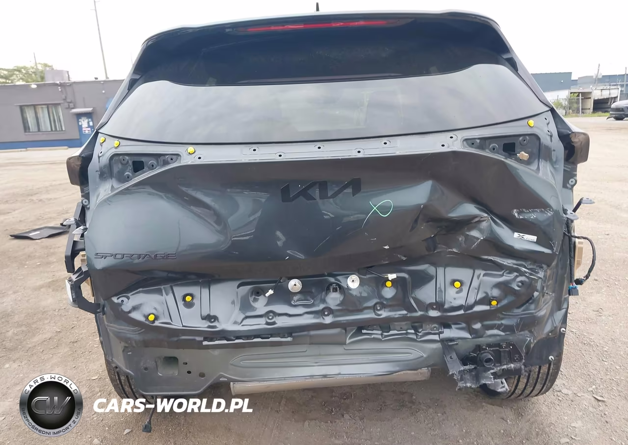 2025 Kia Sportage Plug-In Hybrid X-Line Prestige VIN:KNDPZDDH3S7248331 - 17