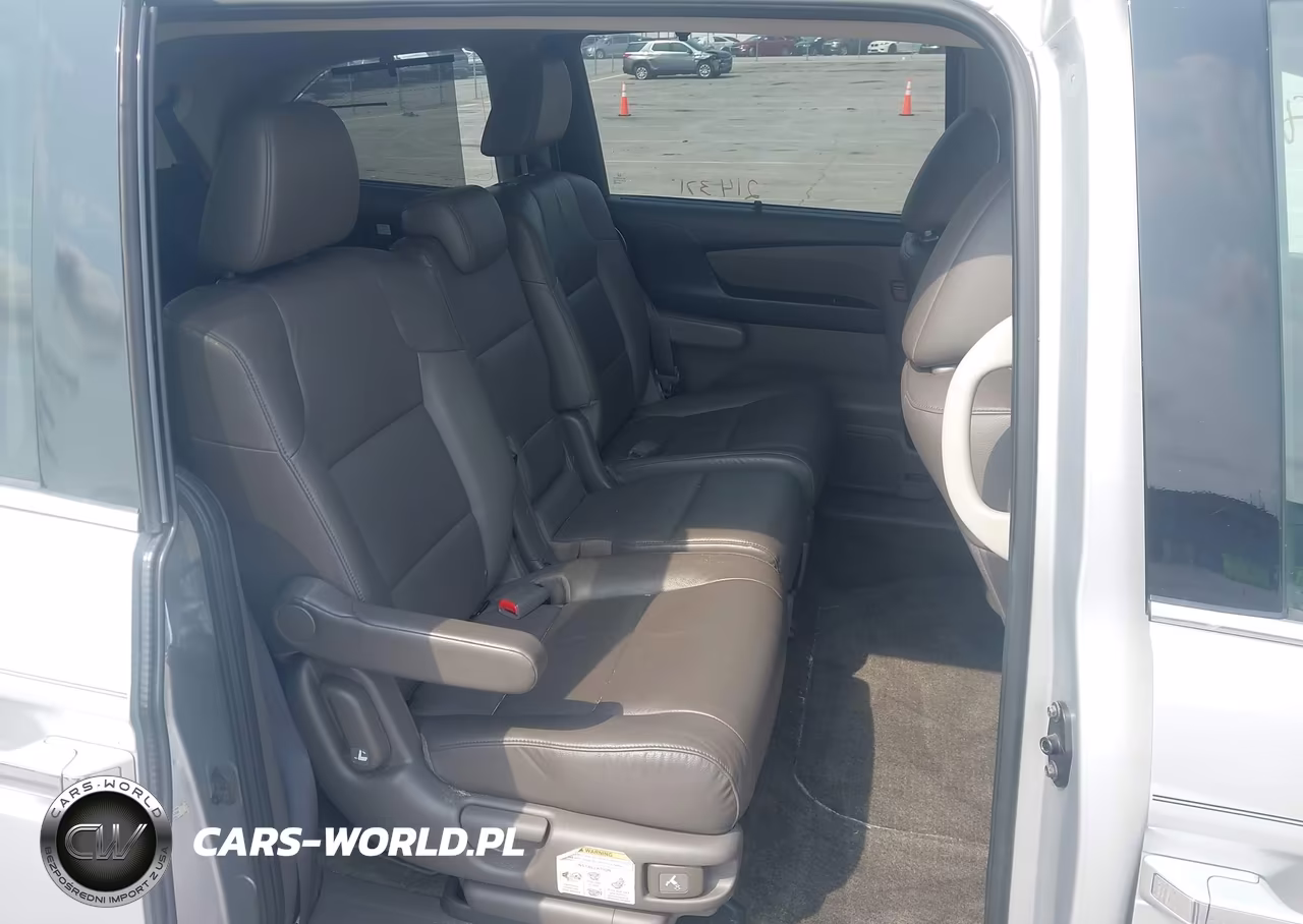 2013 Honda Odyssey Touring-Touring Elite VIN:5FNRL5H93DB081730 - 8