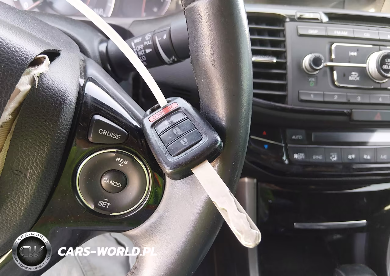 2016 Honda Accord Sport VIN:1HGCR2F54GA231023 - 11