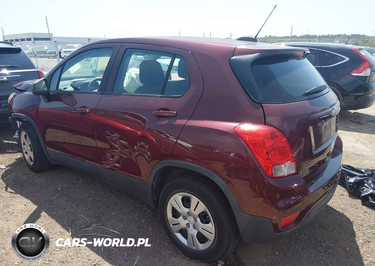 2017 Chevrolet Trax Ls VIN:3GNCJKSBXHL253143 - 3