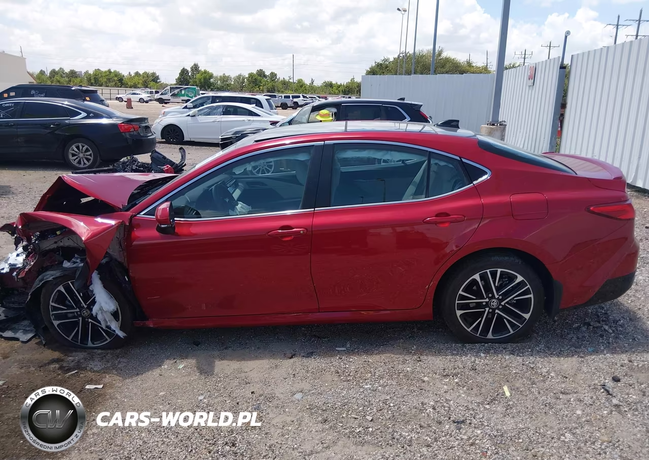 2026 Toyota Camry Xle VIN:4T1DAACK6TU229227 - 15