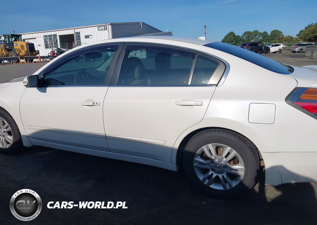 2010 Nissan Altima 2.5 S VIN:1N4AL2AP3AN445250 - 14