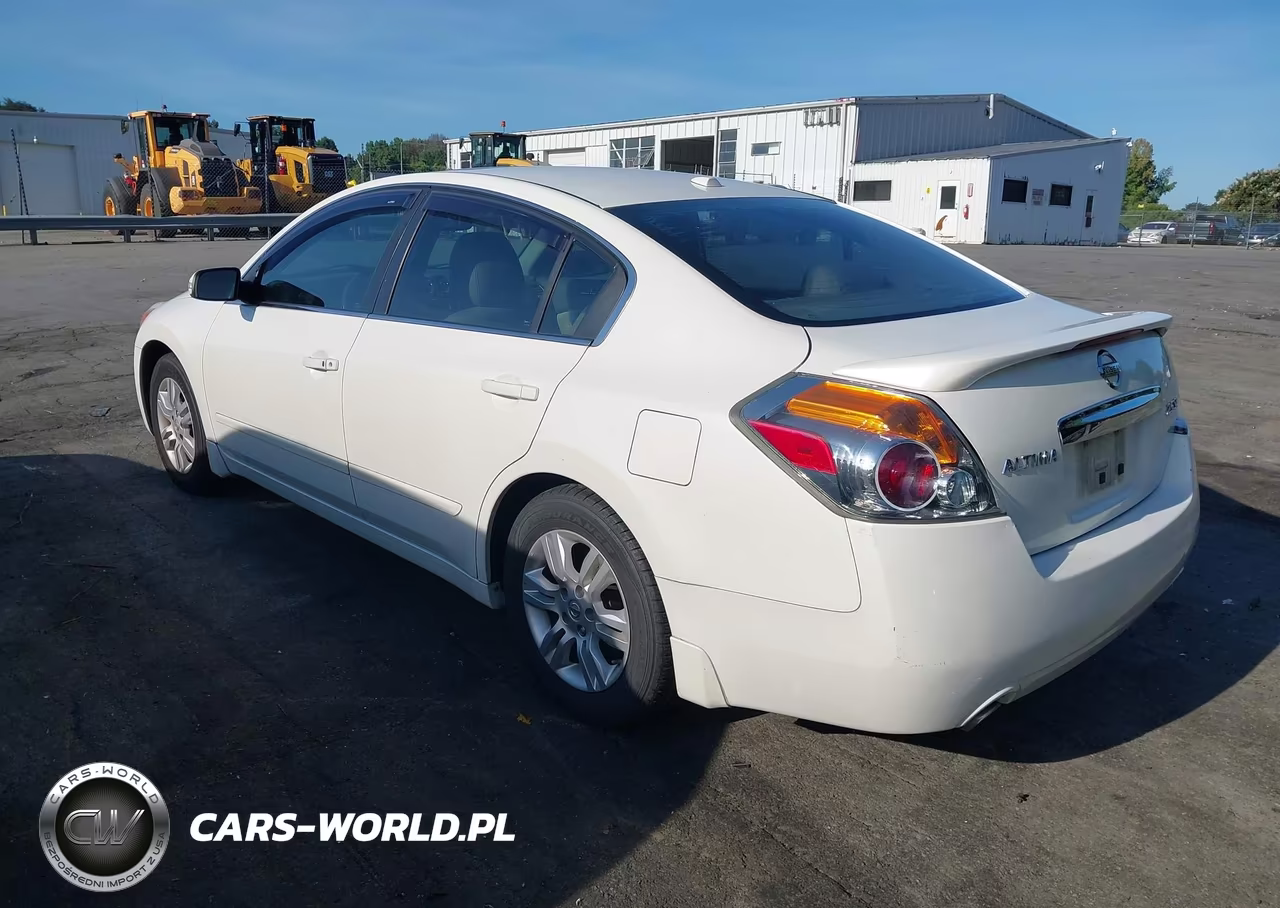 2010 Nissan Altima 2.5 S VIN:1N4AL2AP3AN445250 - 3