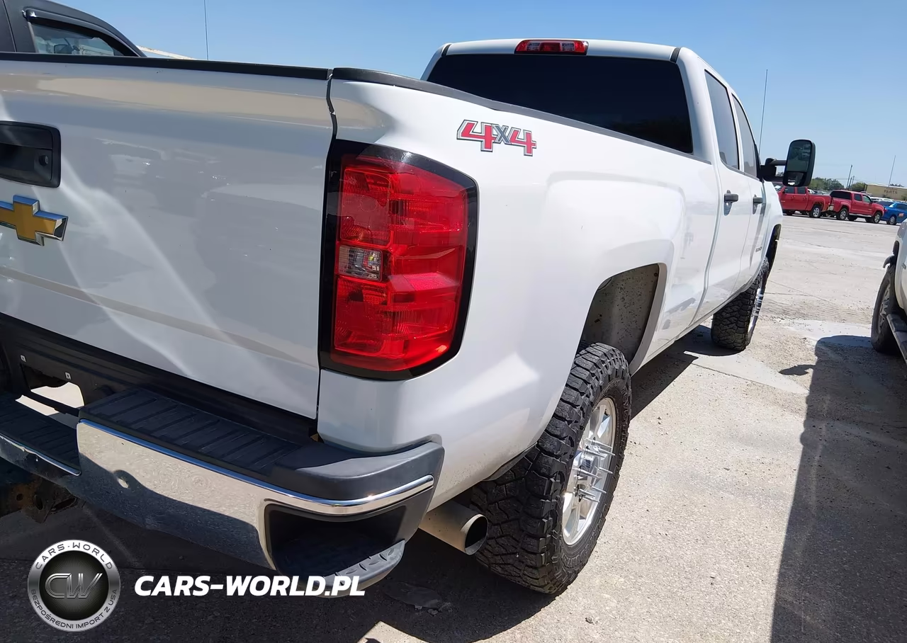 2015 Chevrolet Silverado 2500Hd Work Truck VIN:1GC1KUE83FF150114 - 4