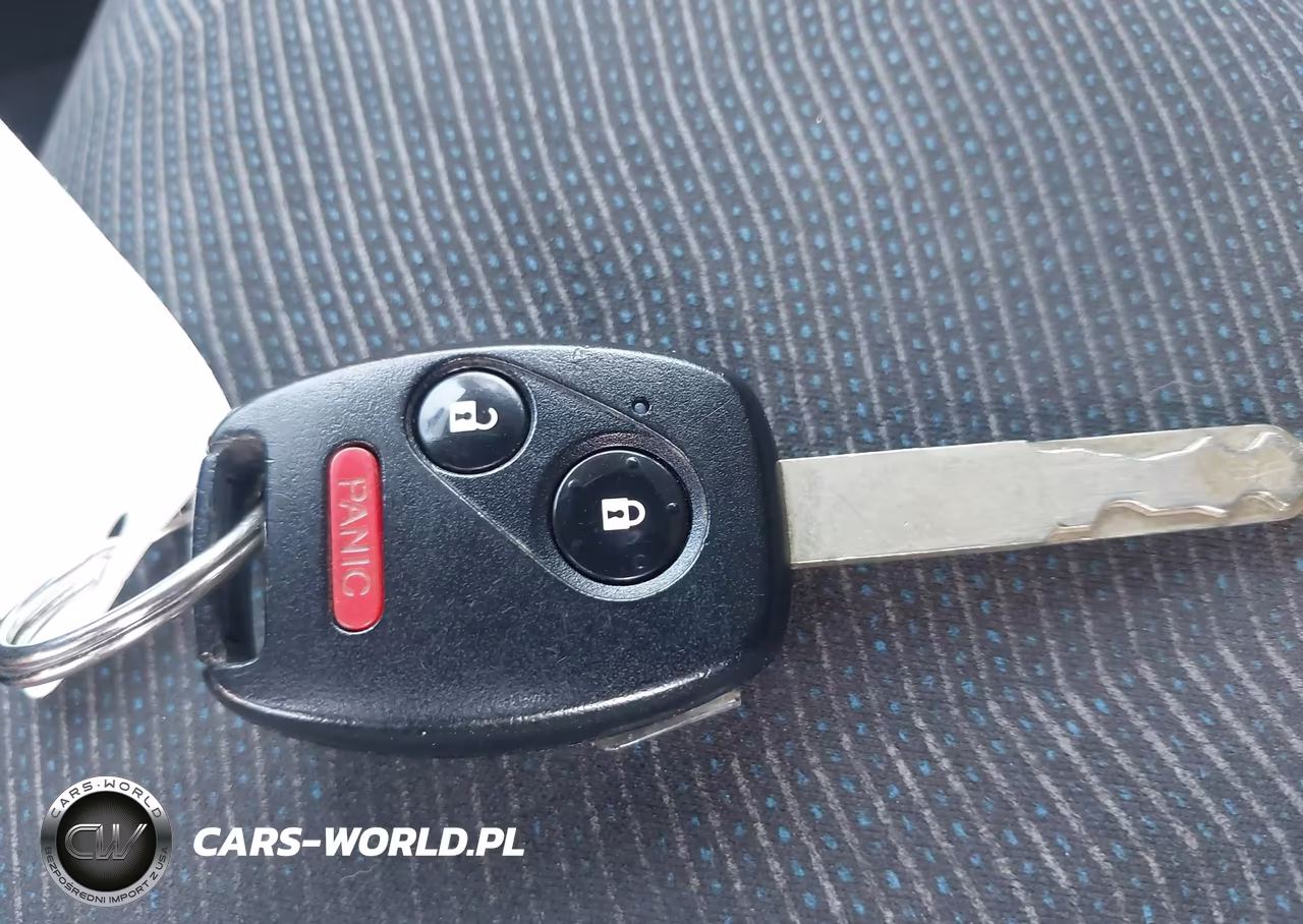 2010 Honda Fit Sport VIN:JHMGE8H44AC031773 - 11
