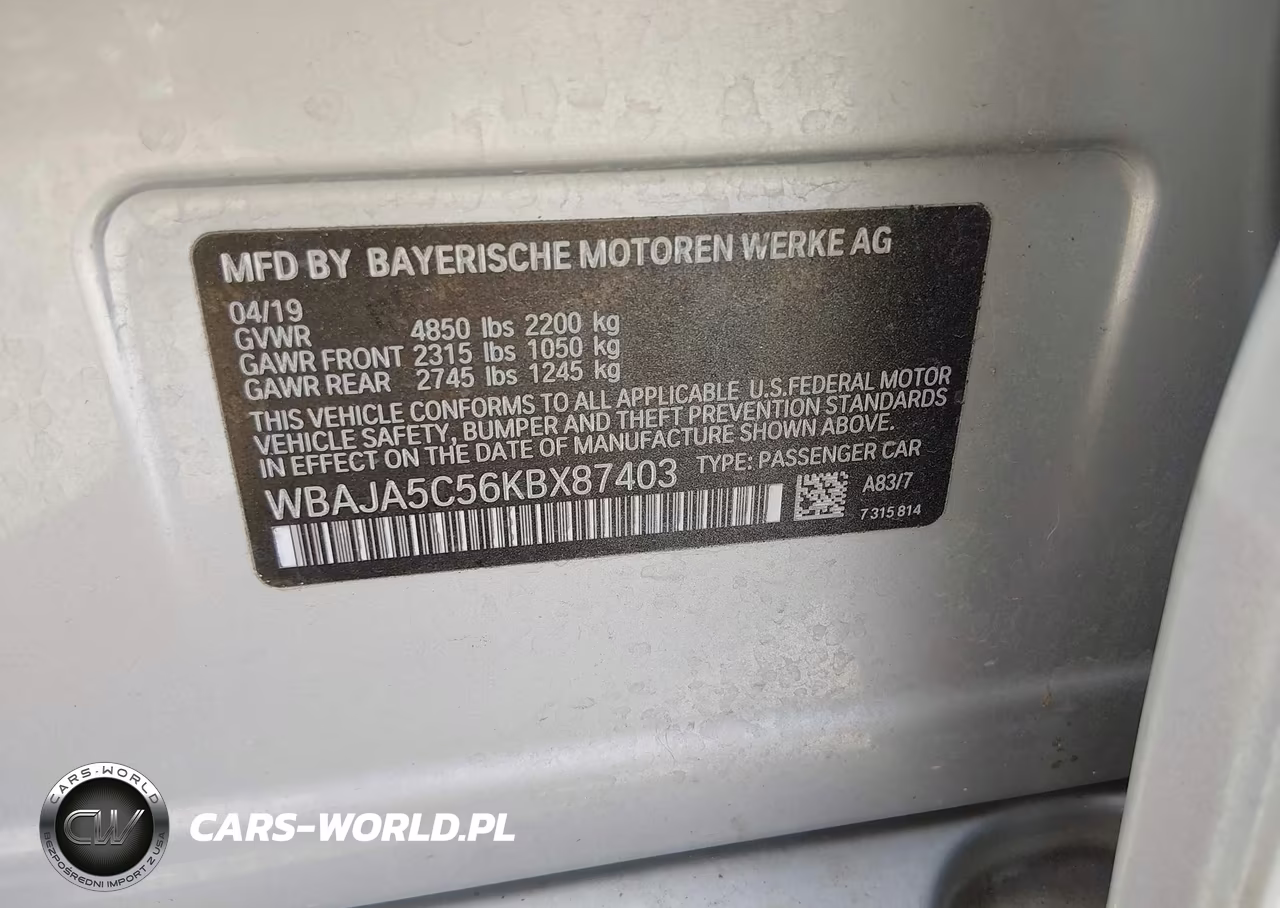 2019 BMW 530I VIN:WBAJA5C56KBX87403 - 9