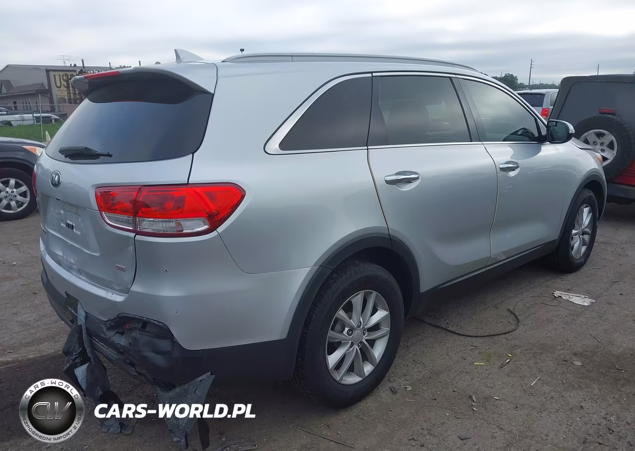 2016 Kia Sorento 2.4L Lx VIN:5XYPG4A34GG011968 - 4