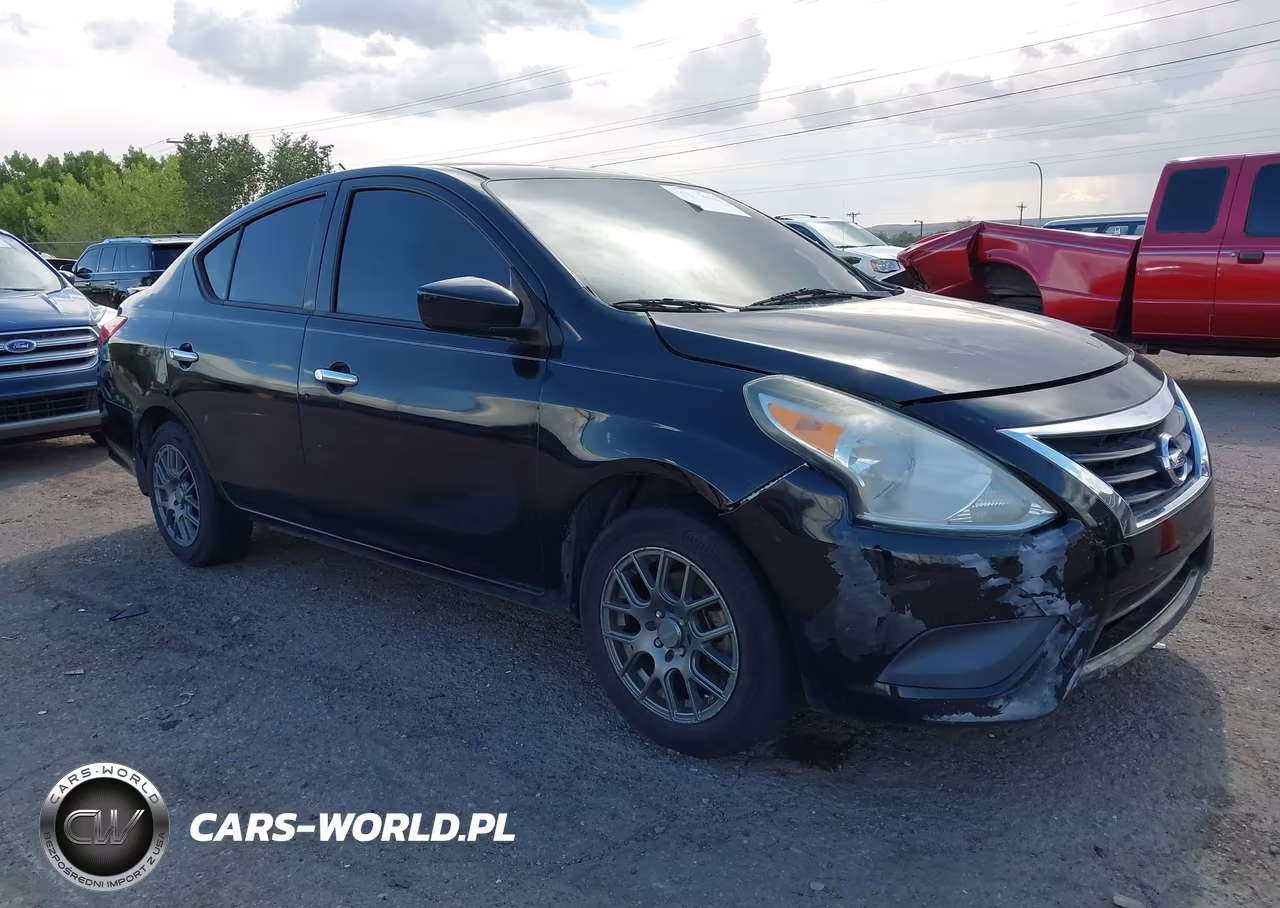 2015 Nissan Versa 1.6 Sv – zdjęcie 1 z 14