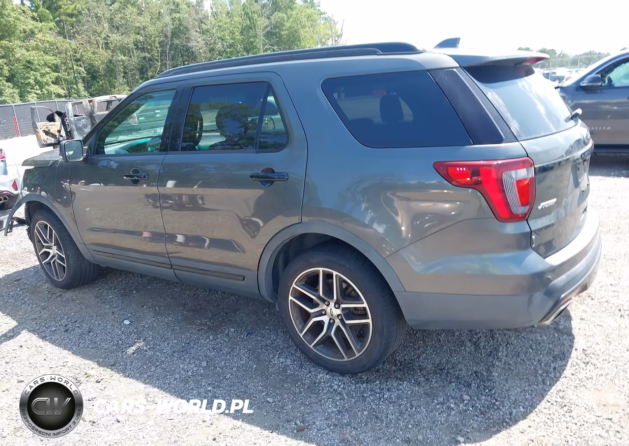2016 Ford Explorer Sport VIN:1FM5K8GTXGGB77182 - 3