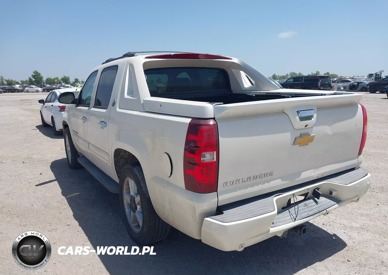 2013 Chevrolet Avalanche Ltz VIN:3GNTKGE78DG114021 - 3