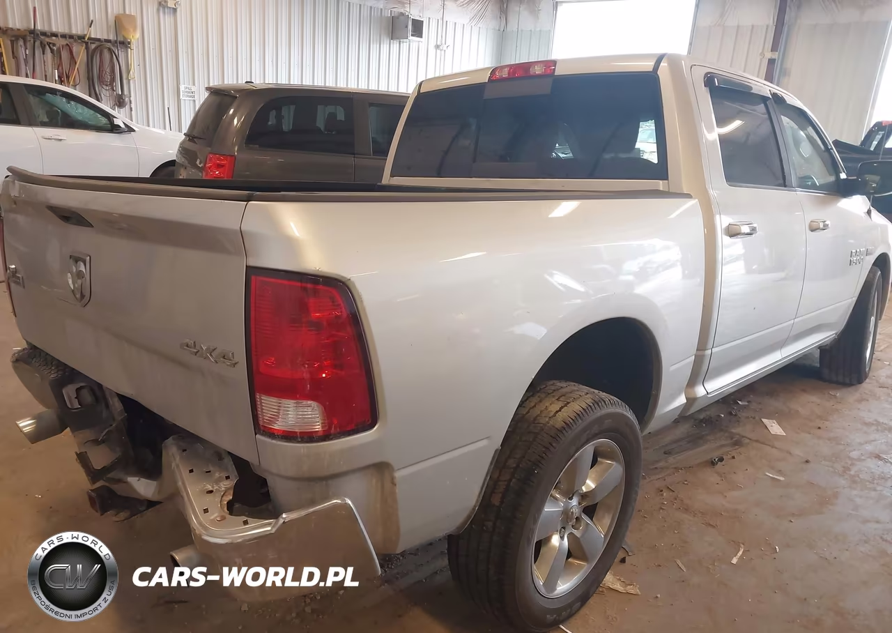 2016 Ram 1500 Big Horn VIN:3C6RR7LT3GG194872 - 4