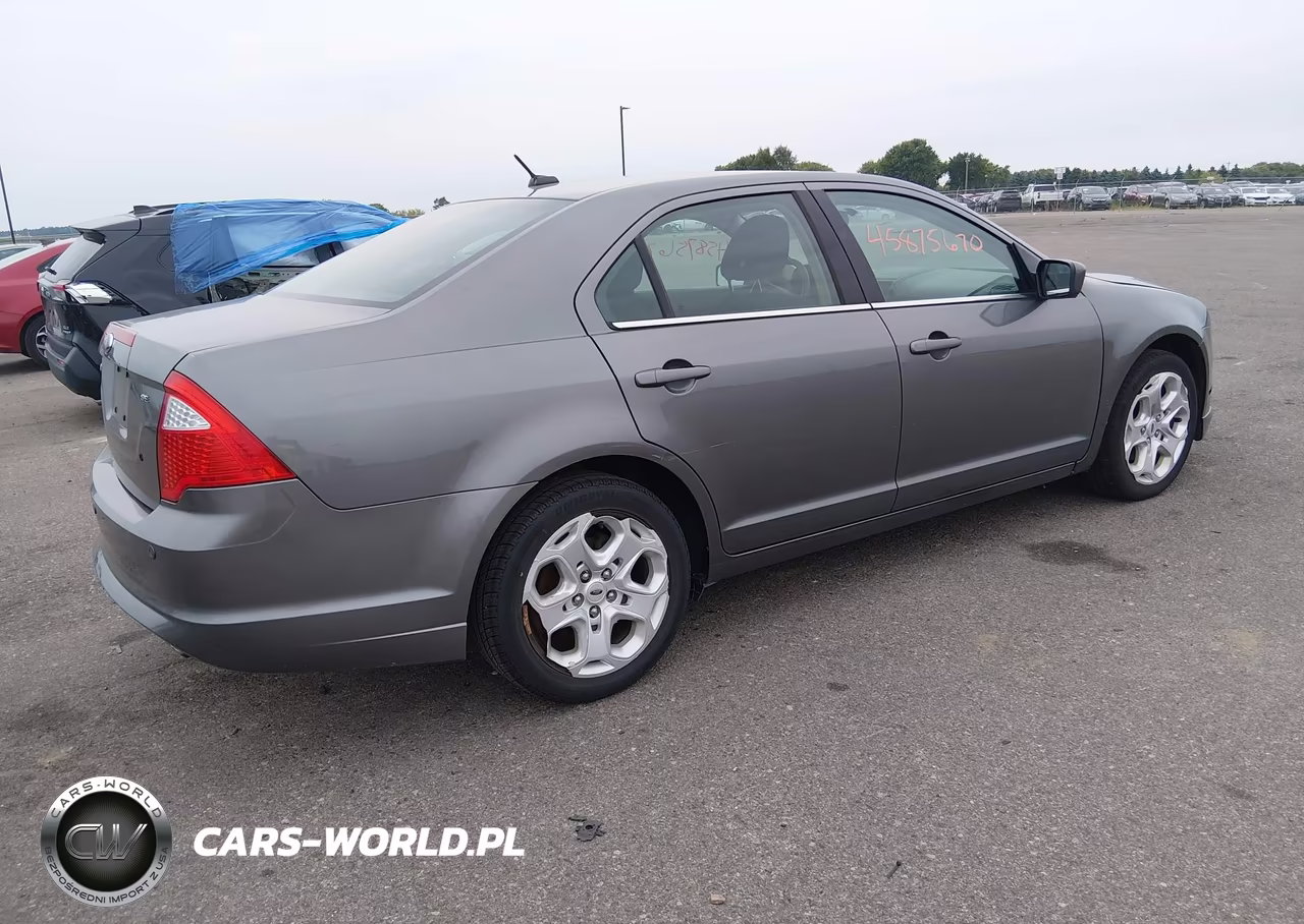 2010 Ford Fusion Se VIN:3FAHP0HA0AR162746 - 4