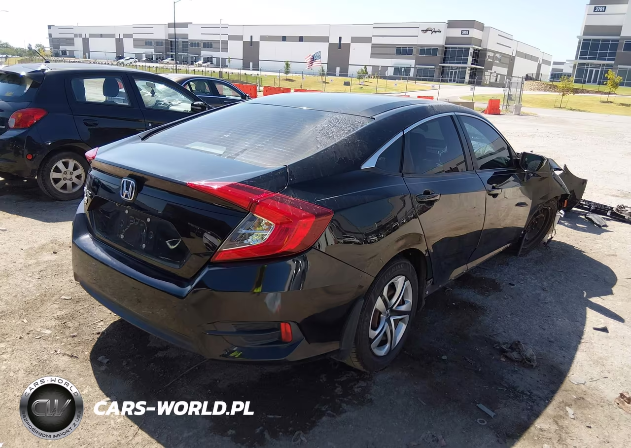 2018 Honda Civic Lx VIN:2HGFC2F59JH598667 - 4