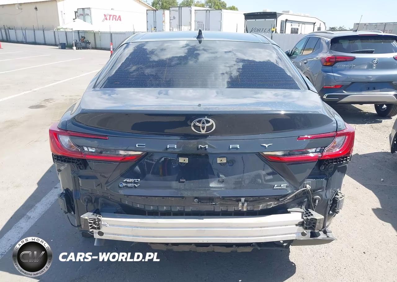 2026 Toyota Camry Le VIN:4T1DBADK2TU547356 - 21