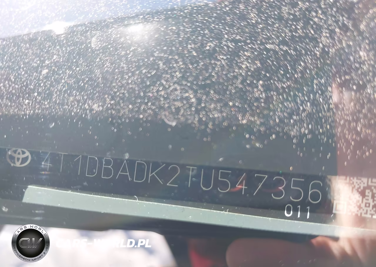 2026 Toyota Camry Le VIN:4T1DBADK2TU547356 - 9