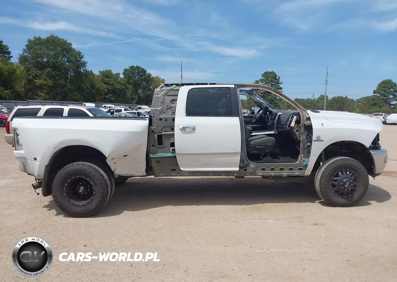 2016 Ram 3500 Lone Star VIN:3C63RRLL9GG190715 - 14