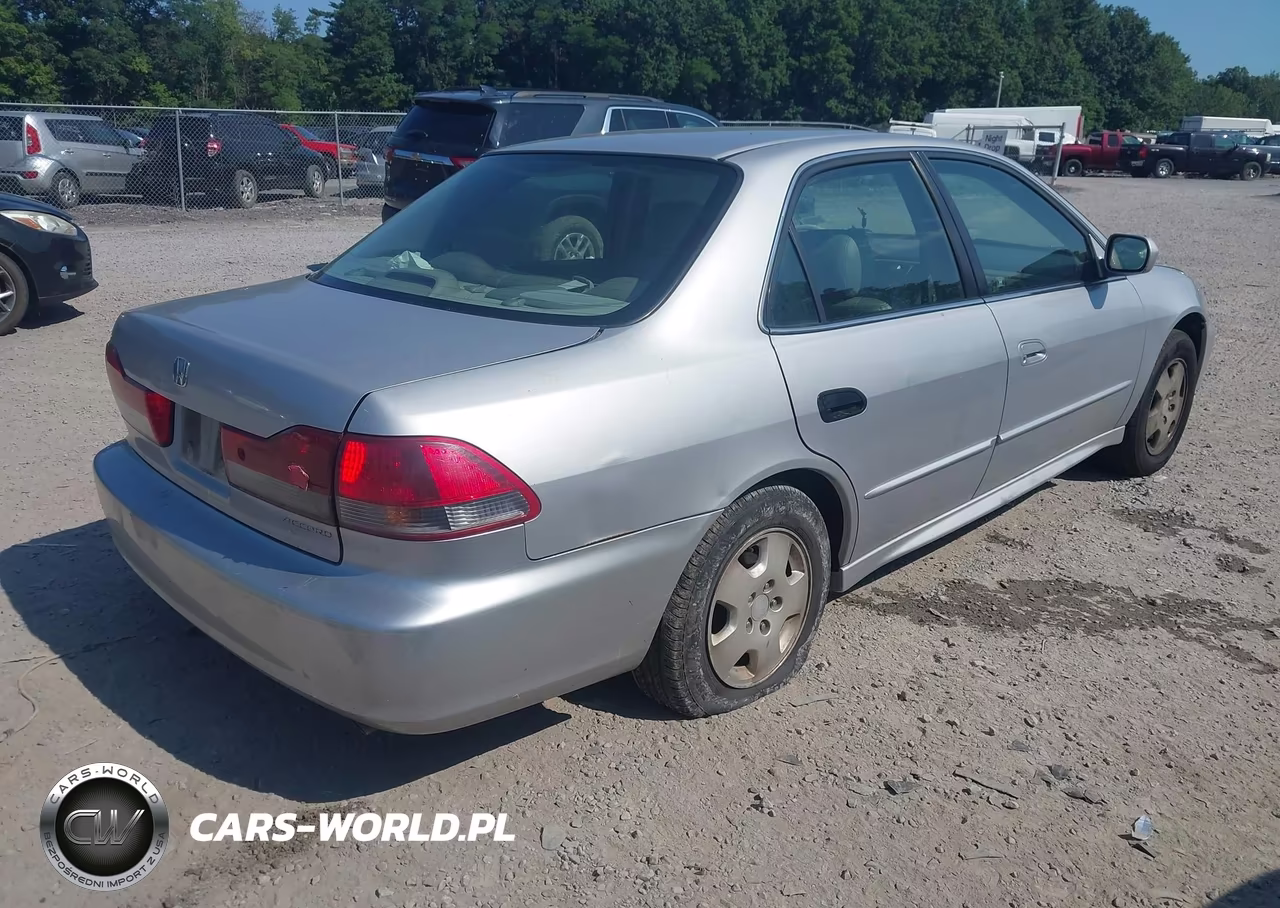 2002 Honda Accord 3.0 Ex VIN:1HGCG16502A075720 - 4