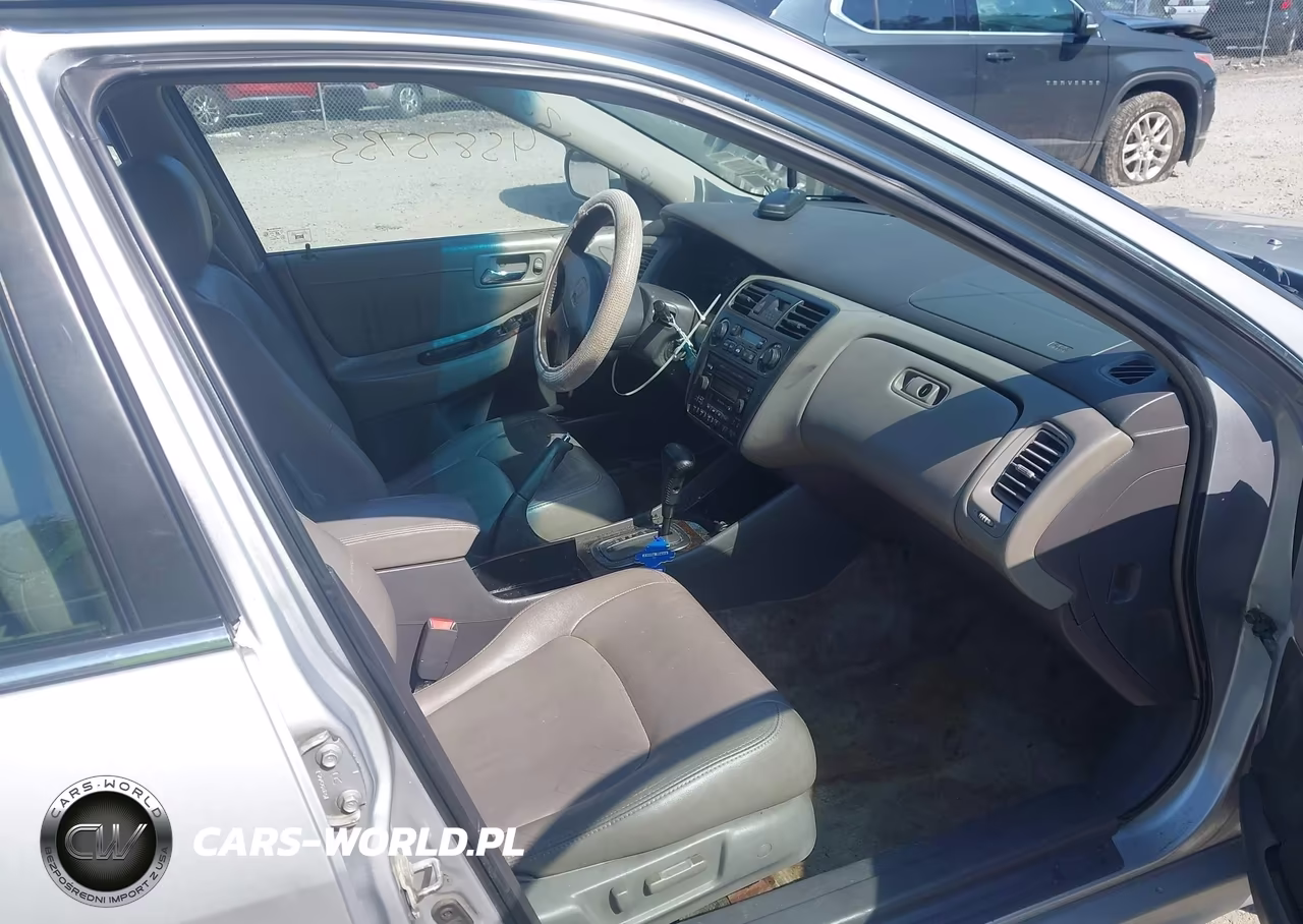 2002 Honda Accord 3.0 Ex VIN:1HGCG16502A075720 - 5