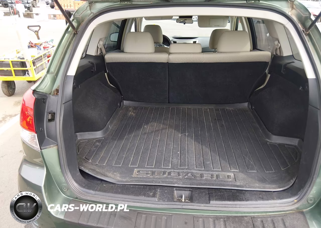 2010 Subaru Outback 2.5I Premium VIN:4S4BRCCC7A3355667 - 17
