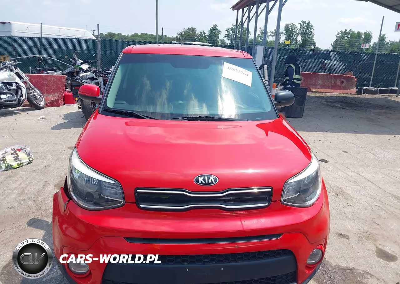 2018 Kia Soul + VIN:KNDJP3A59J7507600 - 12