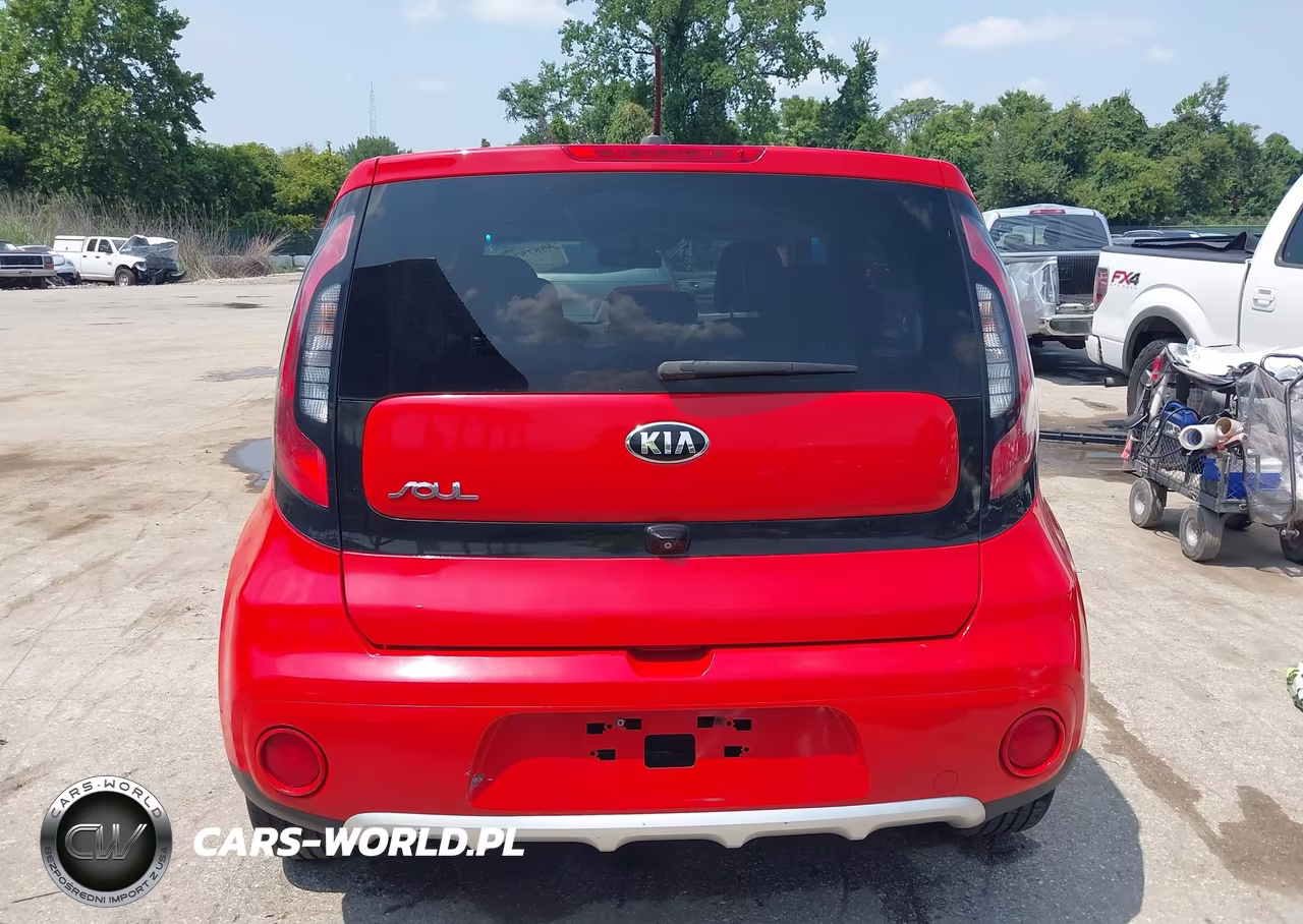 2018 Kia Soul + VIN:KNDJP3A59J7507600 - 16
