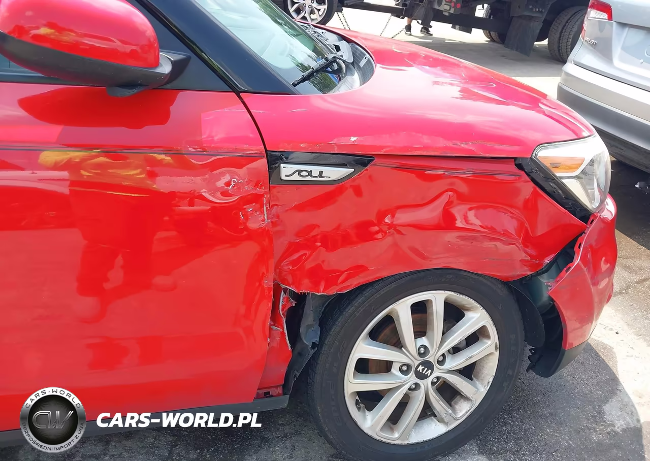 2018 Kia Soul + VIN:KNDJP3A59J7507600 - 17