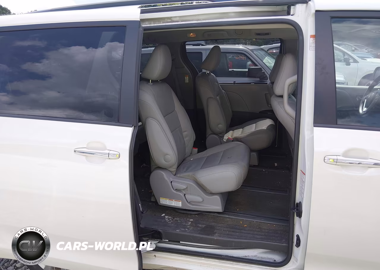 2017 Toyota Sienna Xle 7 Passenger VIN:5TDDZ3DC3HS156104 - 8