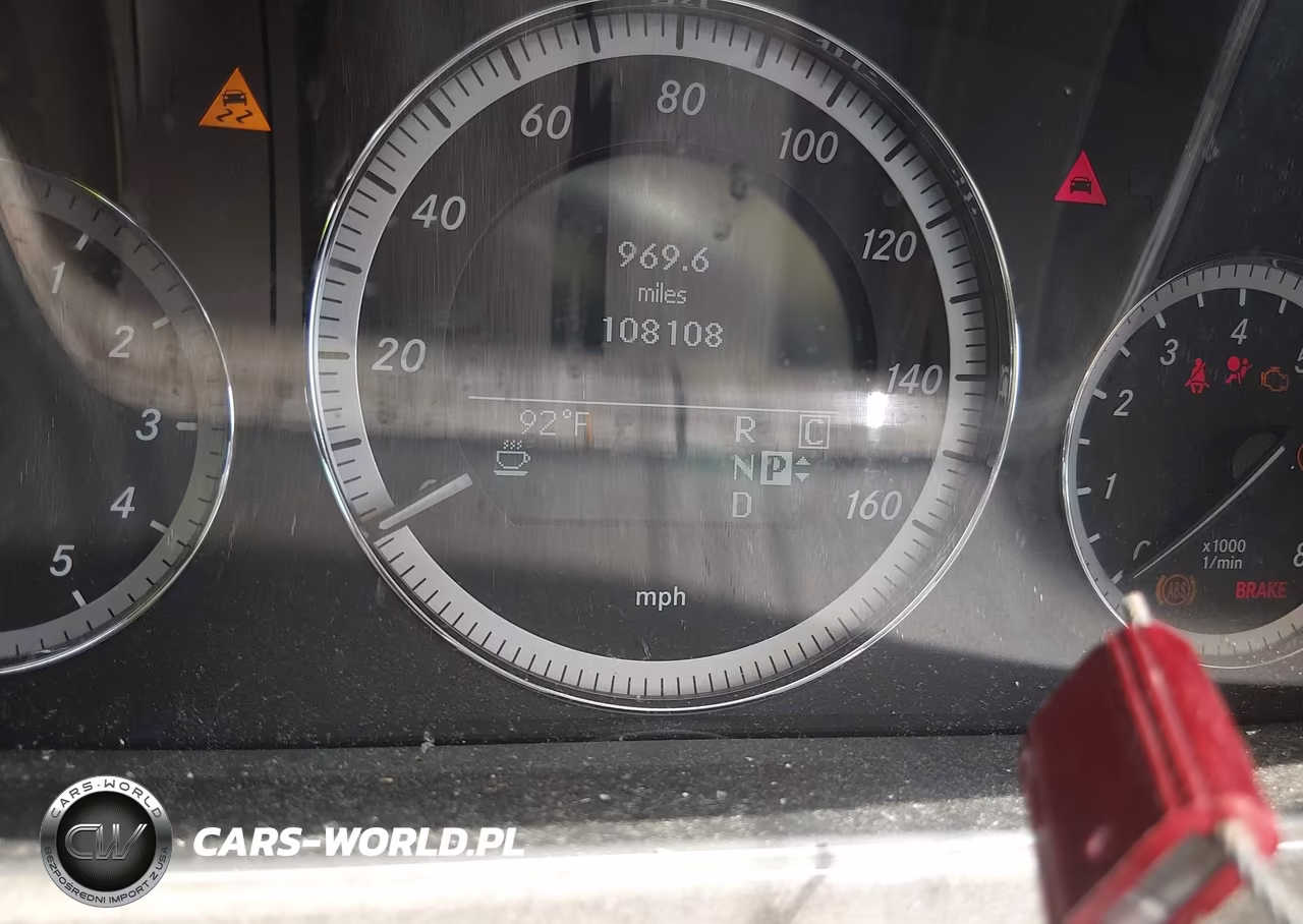 2010 Mercedes-Benz E 350 4Matic VIN:WDDHF8HB1AA202210 - 7