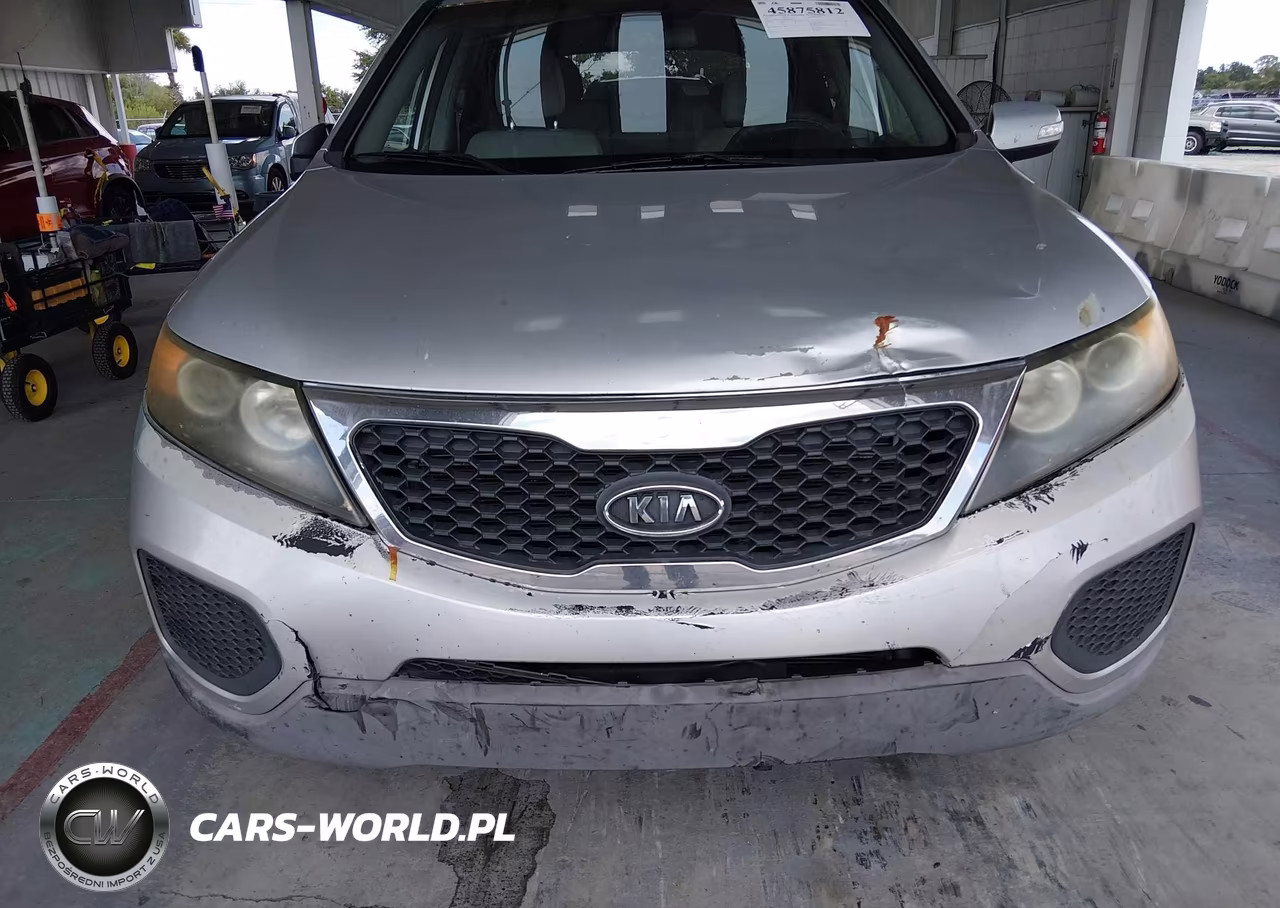 2011 Kia Sorento Lx VIN:5XYKTDA28BG060144 - 12