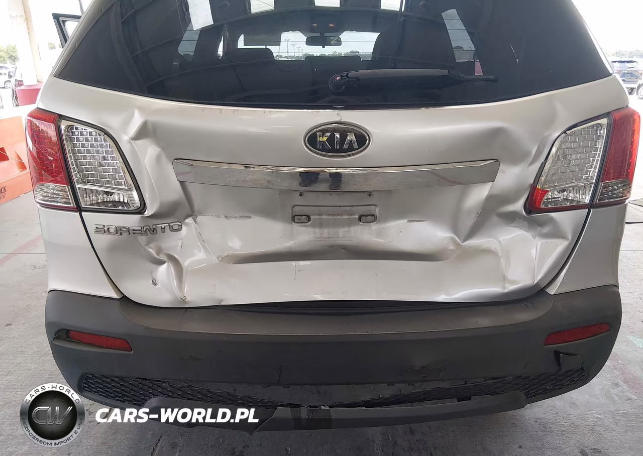 2011 Kia Sorento Lx VIN:5XYKTDA28BG060144 - 6