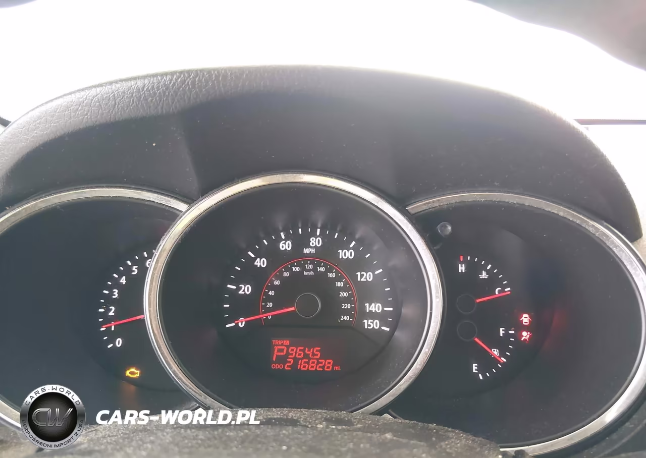 2011 Kia Sorento Lx VIN:5XYKTDA28BG060144 - 7