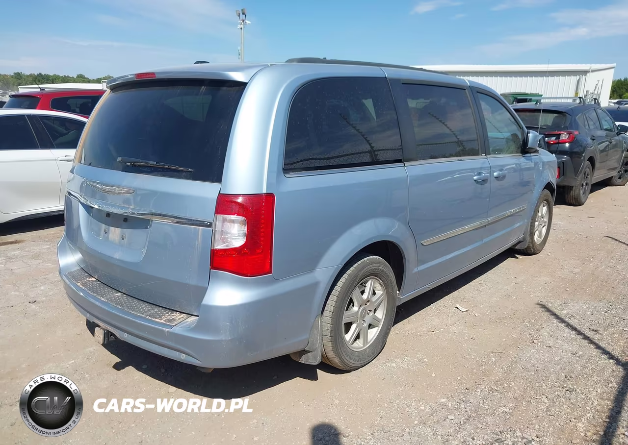2012 Chrysler Town & Country Touring VIN:2C4RC1BG1CR317777 - 4