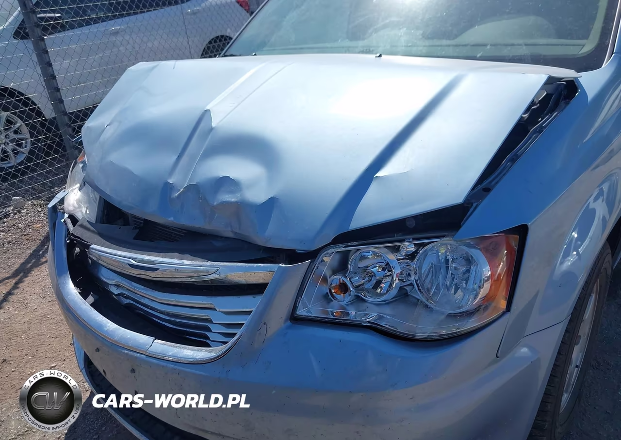 2012 Chrysler Town & Country Touring VIN:2C4RC1BG1CR317777 - 6