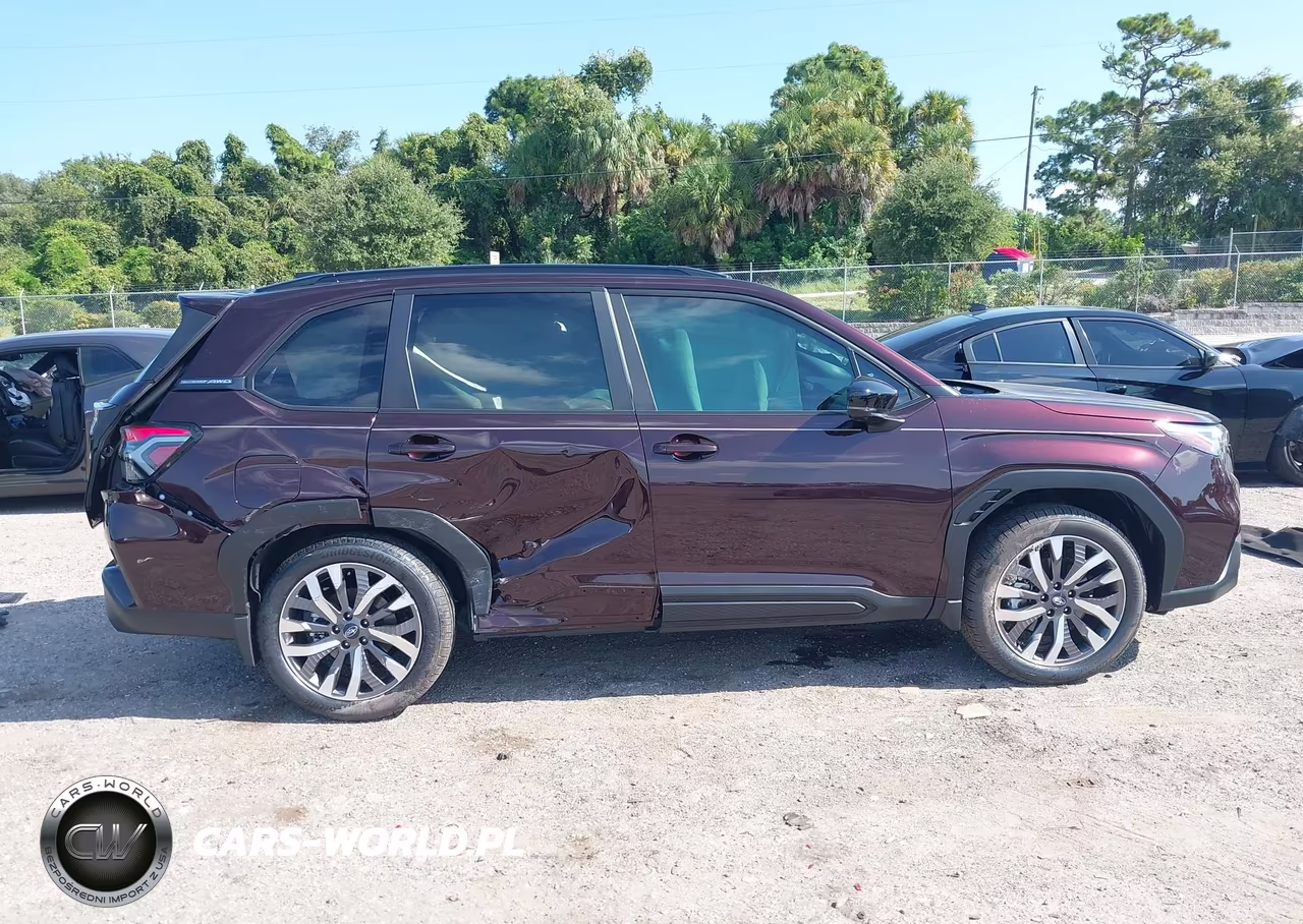 2026 Subaru Forester Touring VIN:4S4SLDT69T3074863 - 13