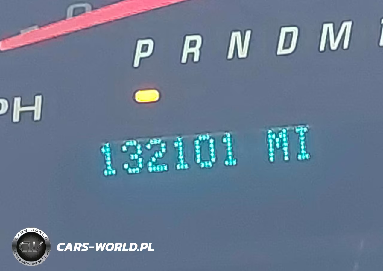 2018 Chevrolet Express 2500 Work Van VIN:1GCWGAFPXJ1180695 - 12