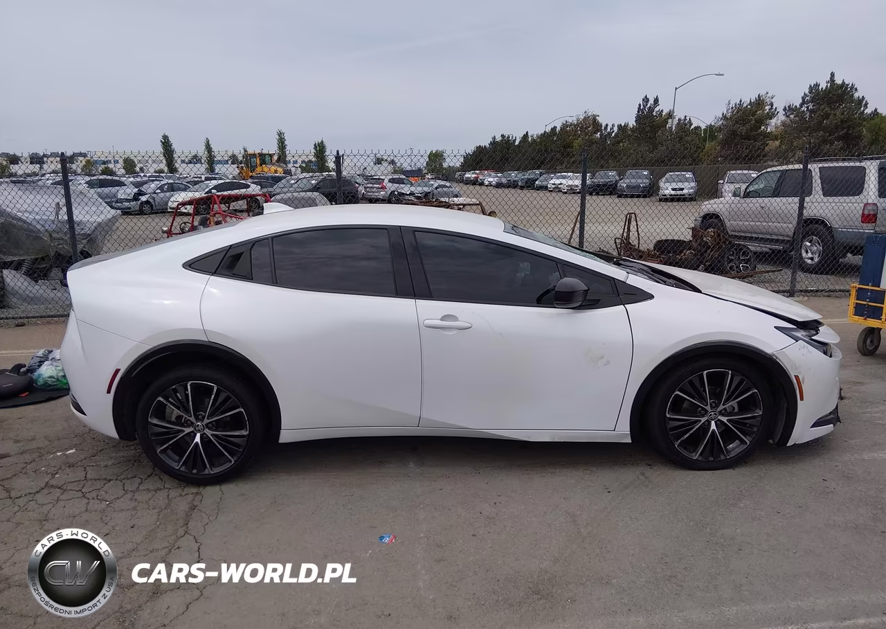 2023 Toyota Prius Xle VIN:JTDACAAU3P3002322 - 18
