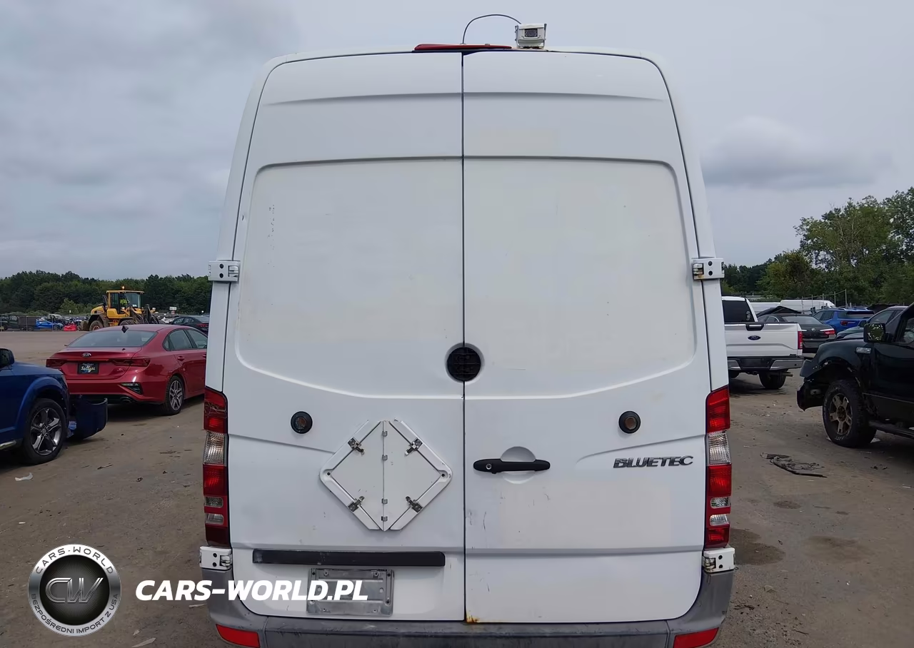 2011 Mercedes-Benz Sprinter 2500 High Roof VIN:WD3PE8CB1B5584159 - 16