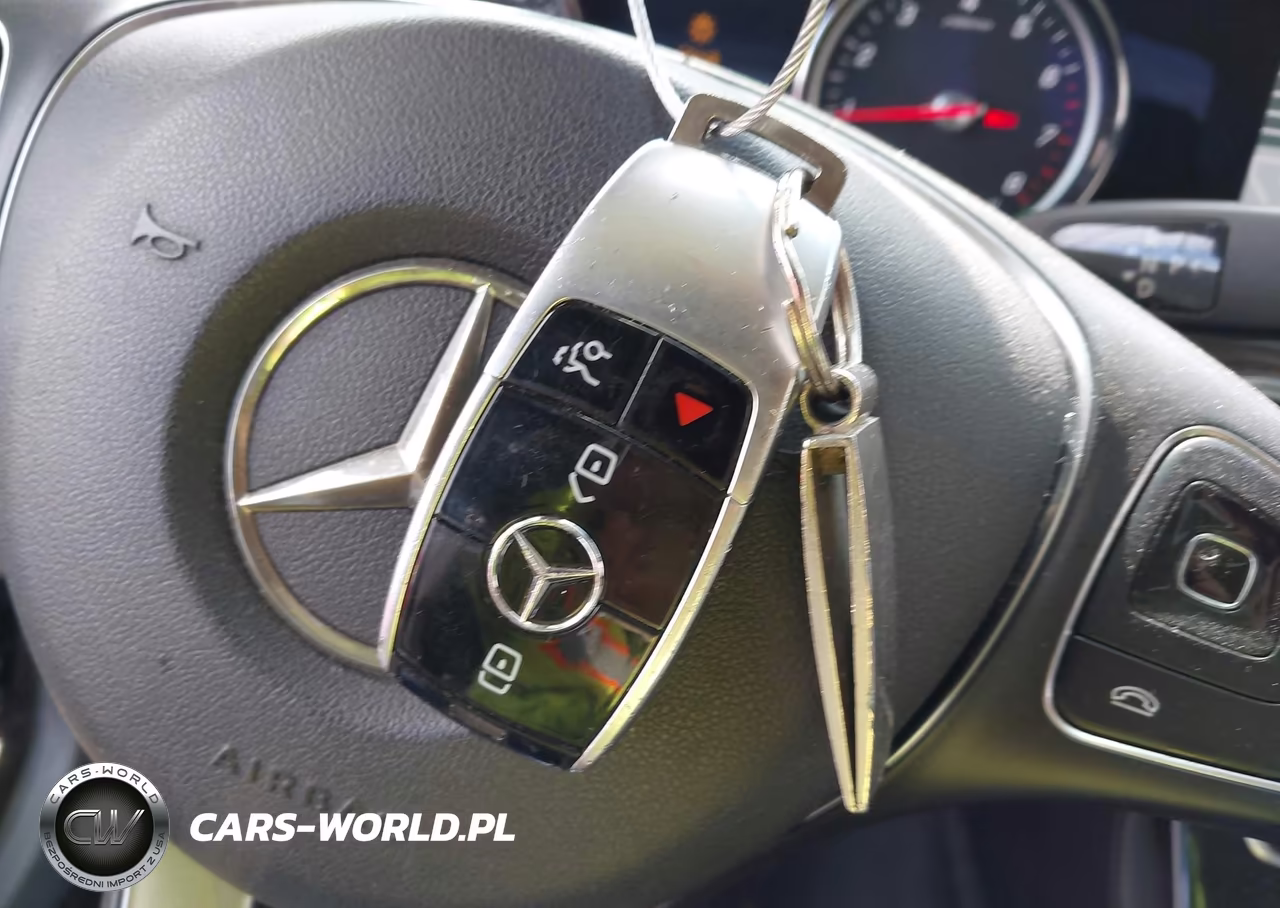 2017 Mercedes-Benz E 300 VIN:WDDZF4JB7HA113422 - 11
