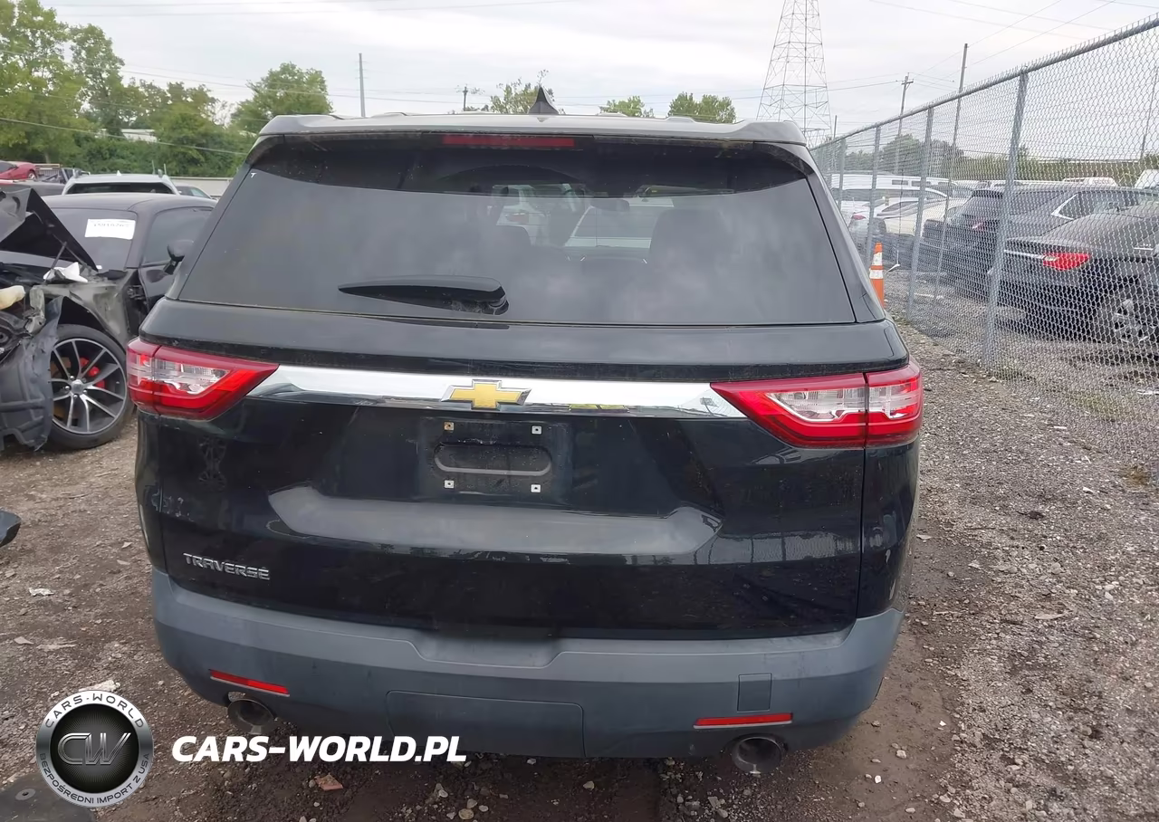 2018 Chevrolet Traverse Ls VIN:1GNERFKW5JJ104096 - 17
