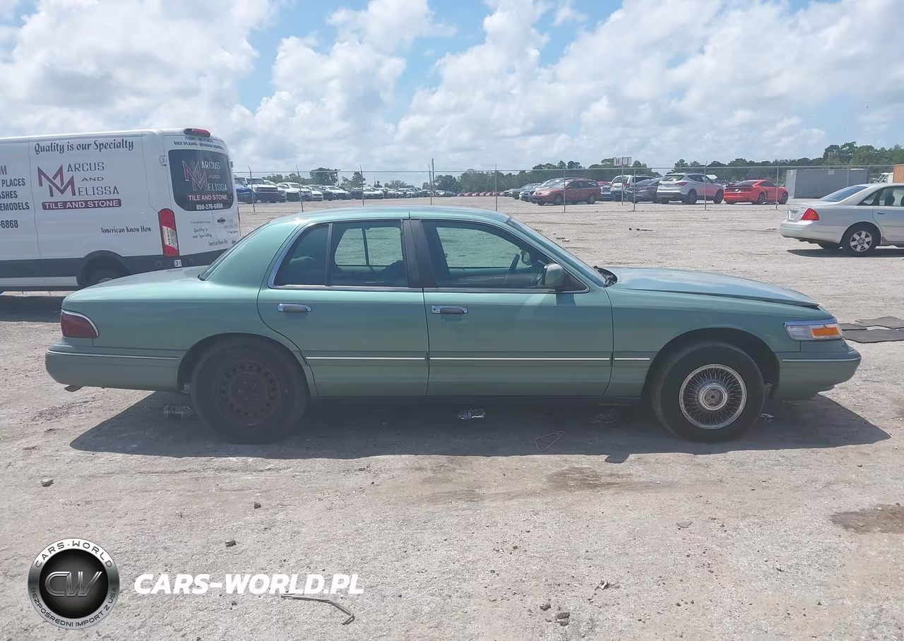 1997 Mercury Grand Marquis Gs VIN:2MELM74W8VX630185 - 13