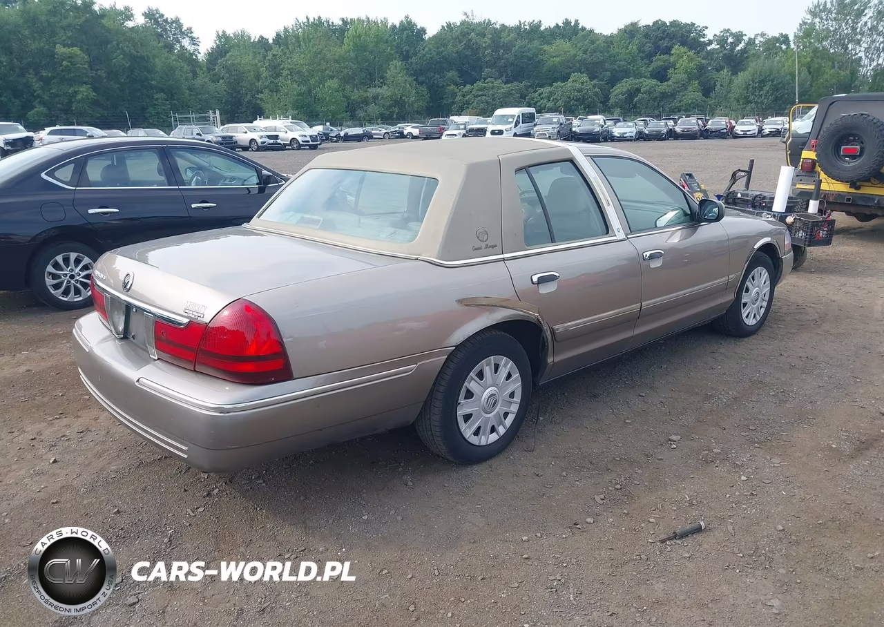 2004 Mercury Grand Marquis Gs VIN:2MEFM74WX4X644228 - 4