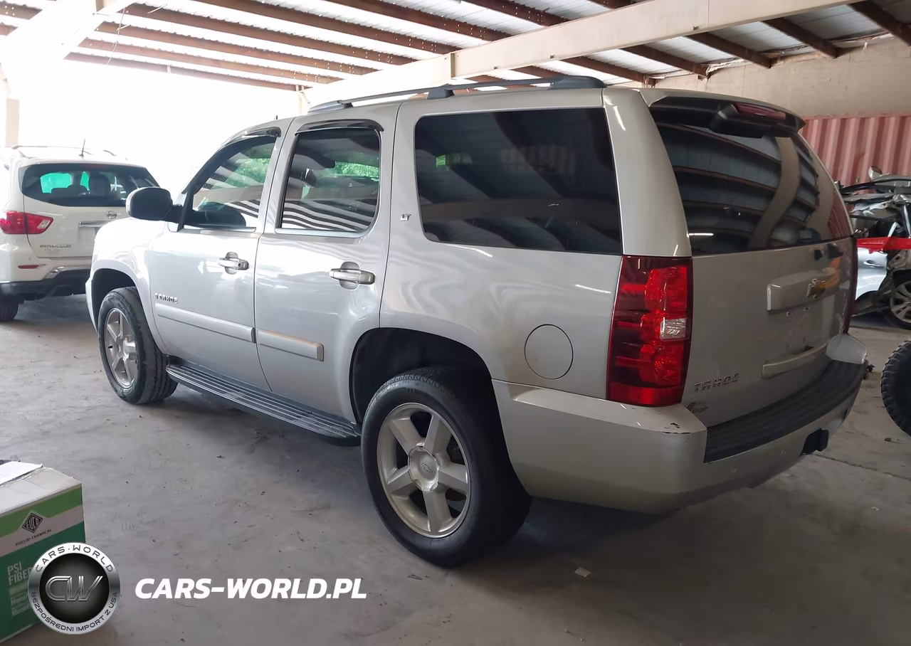 2007 Chevrolet Tahoe Lt VIN:1GNFK13037J393896 - 3