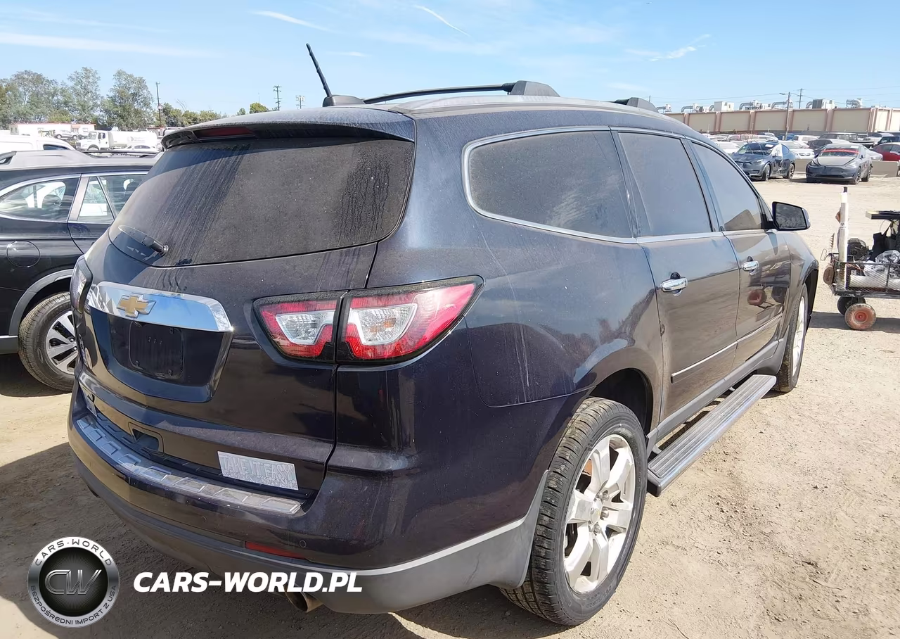 2017 Chevrolet Traverse Premier VIN:1GNKRJKD8HJ168275 - 4