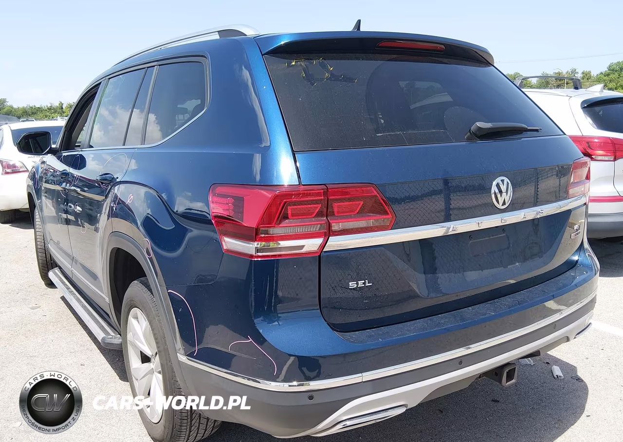 2018 Volkswagen Atlas 3.6L V6 Sel VIN:1V2MR2CA5JC525335 - 3