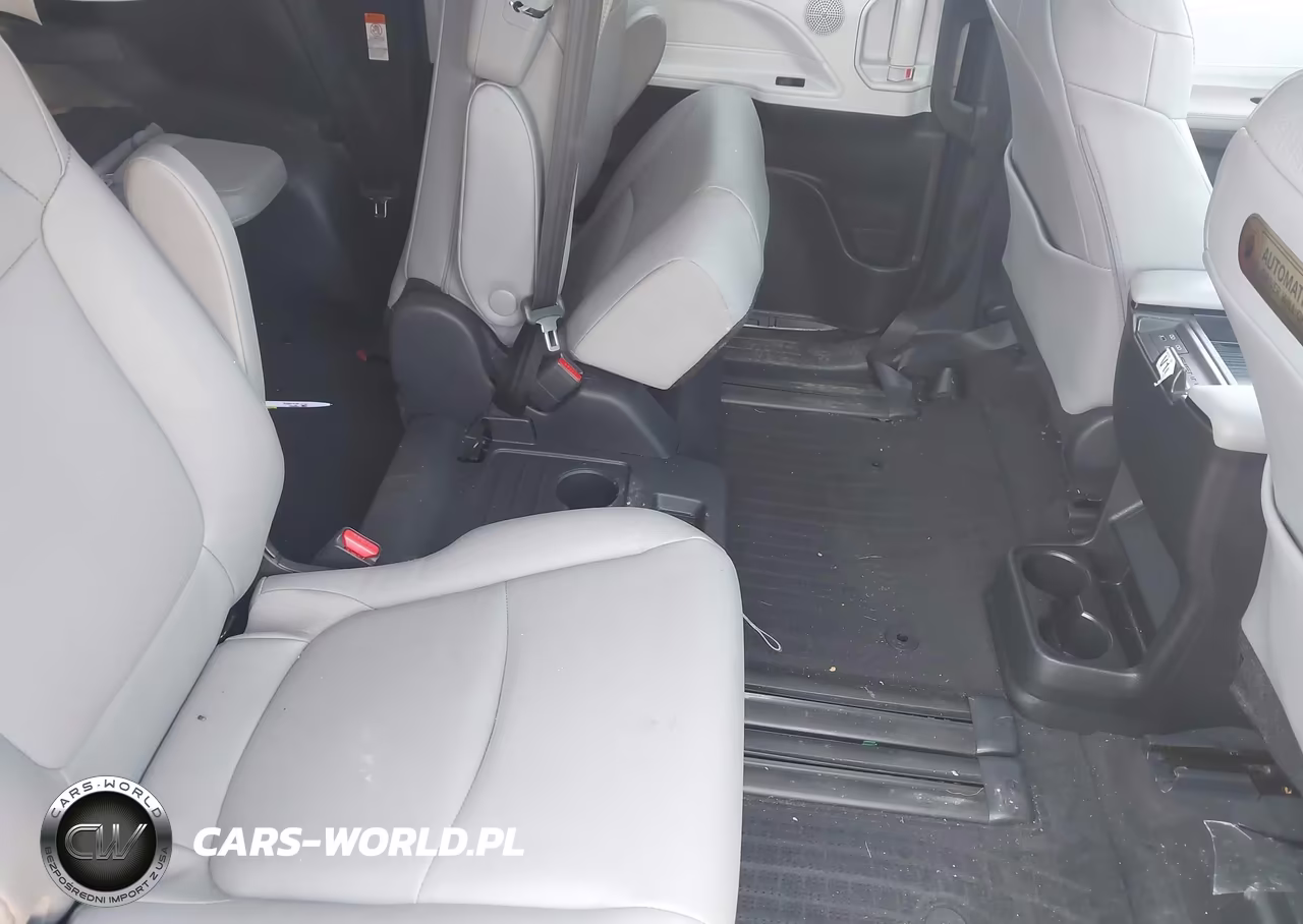 2026 Toyota Sienna Xle VIN:5TDYRKEC0TS324879 - 8